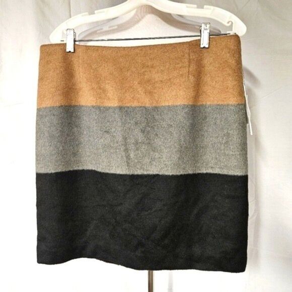 Amanda + Chelsea Wool Blend Tan Gray & Charcoal Wide Striped Lined Career Skirt - Picture 1 of 9